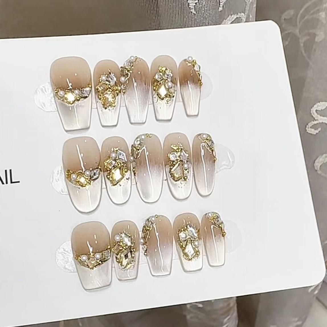 

Чисто ручная работа Фототерапия Носимый Маникюр Угол улицы Лондона Кошачий глаз Готовый продукт Повторное использование large L