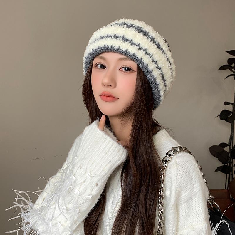 Woolen Hat for Women In Autumn and Winter Versatile Warm and Face Friendly Small Pullover Hat New Fashionable Korean Style Knitted Hat Trendy Hat