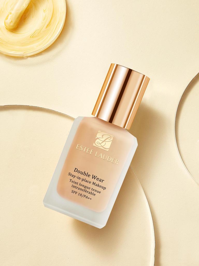 Estée Lauder Double Wear Stay-in-Place Makeup - 1 FL.OZ./ 30ML