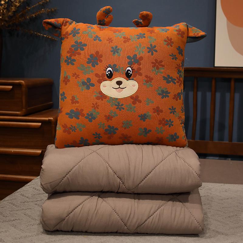 

Подушка-одеяло из утолщенного точечного вельвета двойного назначения: Трехслойный марлевый плед-накидка и спинка сиденья автомобиля Washed Cotton 35*35cm 0.5kg