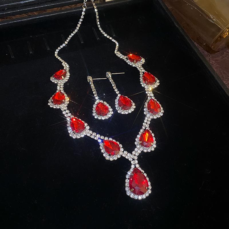 Luxury European & American Diamond Drop Necklace and Earrings Set - Elegant Versatile Jewelry