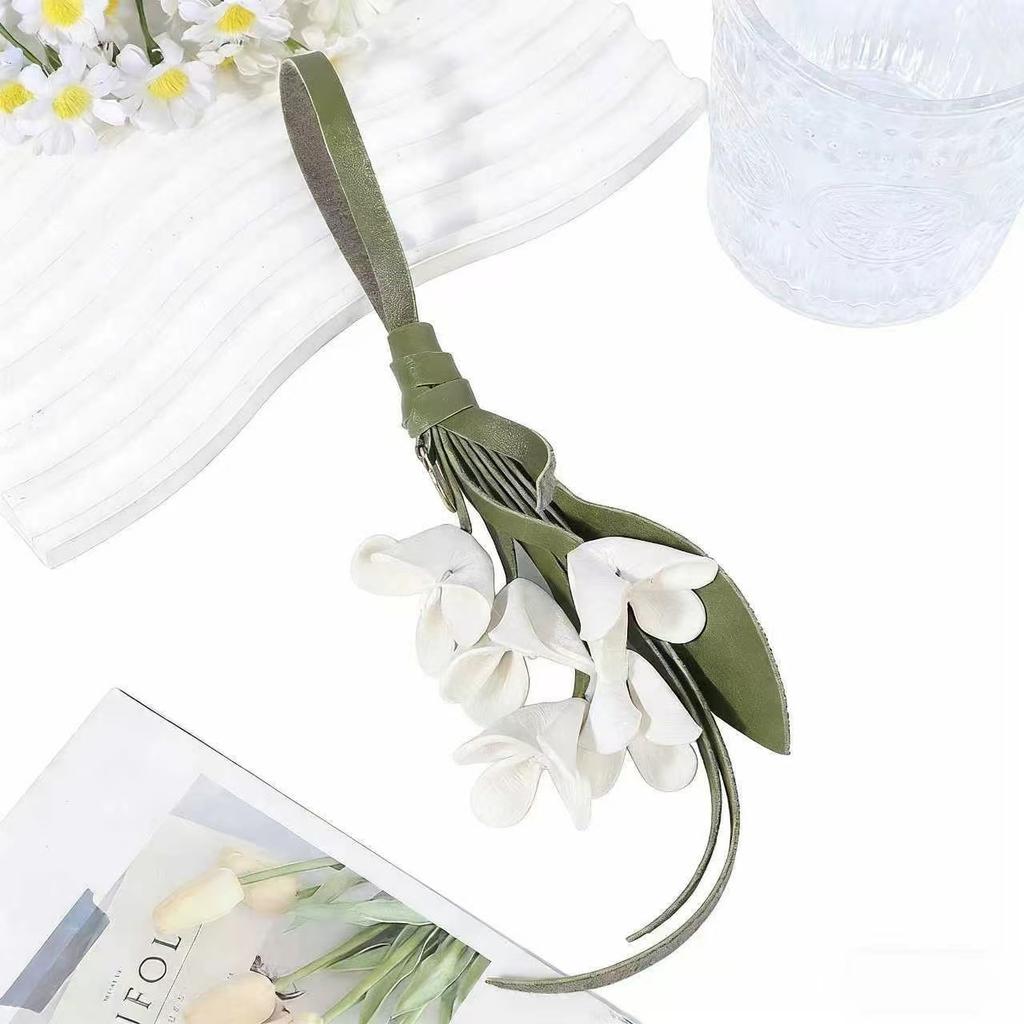 New PU Leather Simulation Flower Bag Hanging Car Drape Exquisite Jewelry Personalized Pendant Bag Charm