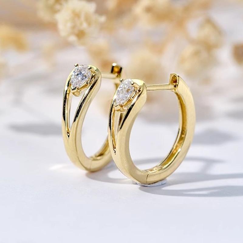 Huitan Unique Design Hoop Earrings Women Hollow Out Irregular Gold Color Earrings Wedding Engagement Party Luxury Trendy Jewelry