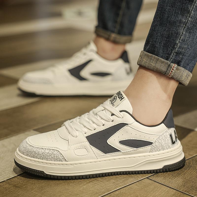 High-quality Leather Men's Shoes 2025 Autumn New Sports and Leisure Shoes Trendy Fashion Versatile Niche Board Shoes Men