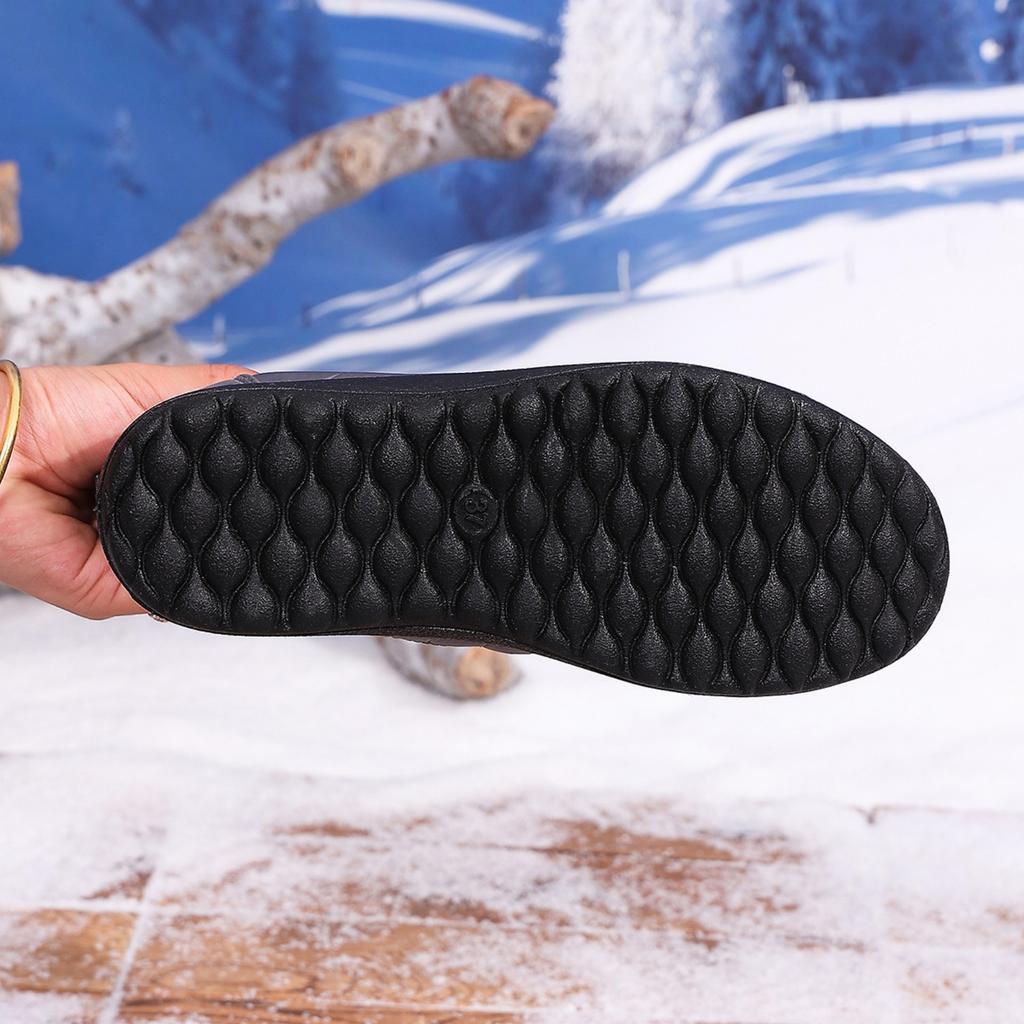 Women's Snow Boots - Short Winter Boots