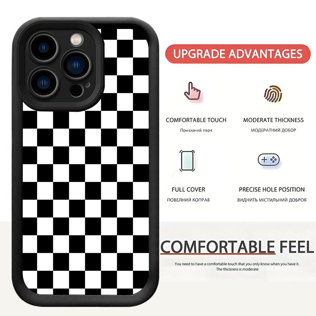 Black & White Checkered Groove Case for iPhone 15/16/17