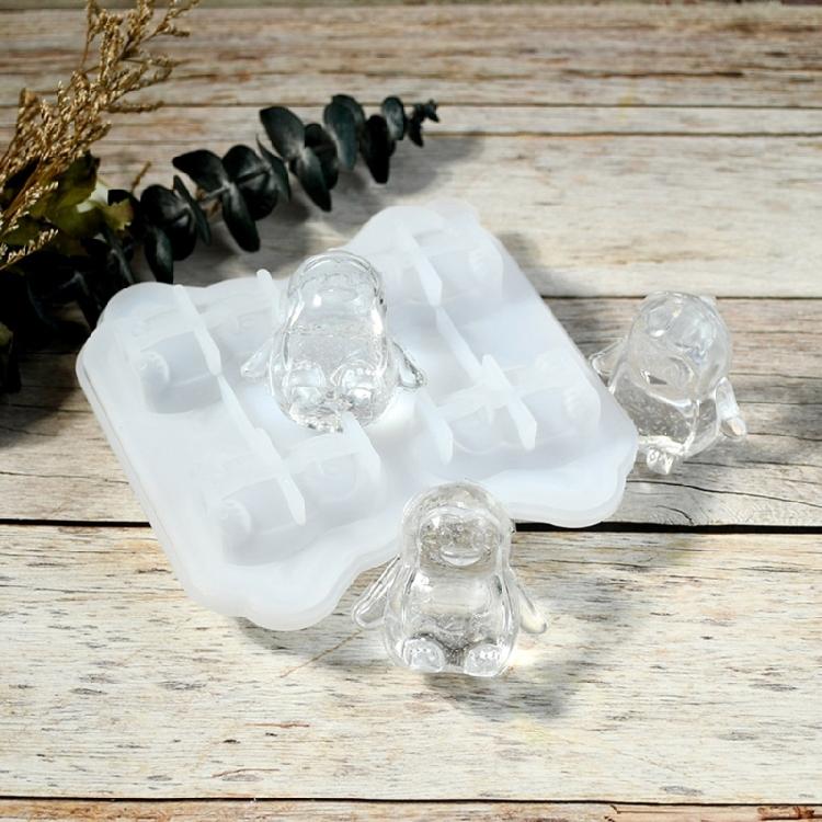 Charm Lovely Penguins Sturdy Silicone Ice Tray 4 Molds with Lid Craft Supplies for Refreshing Beverage Experience