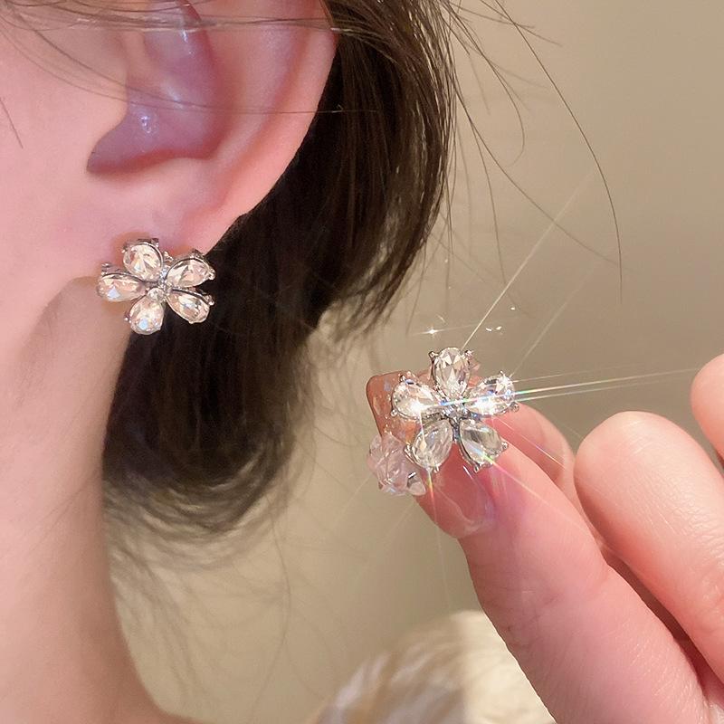 Blumenkette Ohrringe für Frauen Leichter Luxus Temperament Elegant Party Hochzeitsparty Schmuck