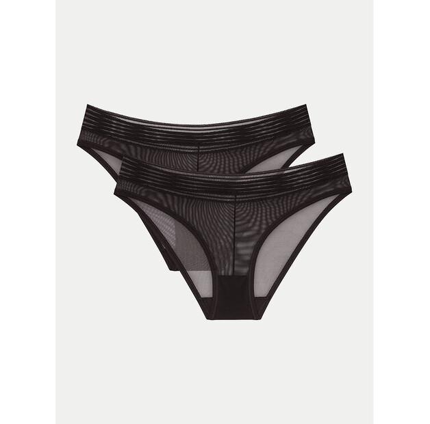 Комплект белья Triumph Tempting Sheer EU L