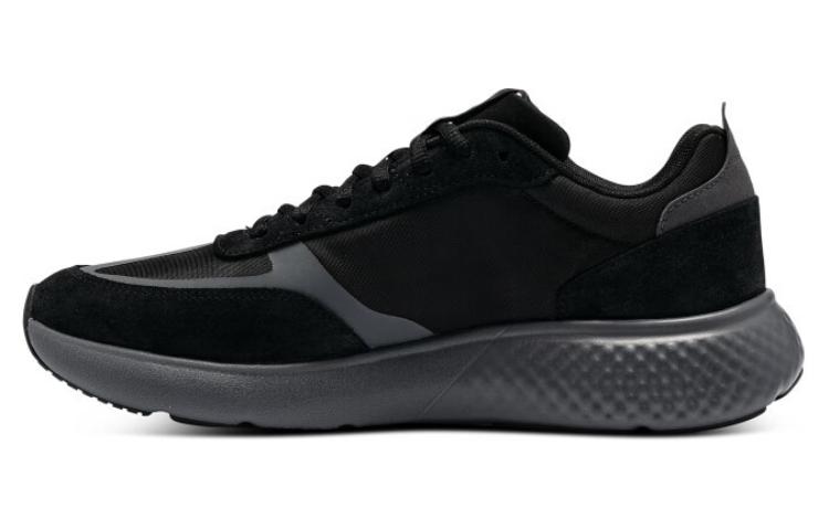 Кроссовки Under Armour Decoy Lux  Черный  3028612-001 42