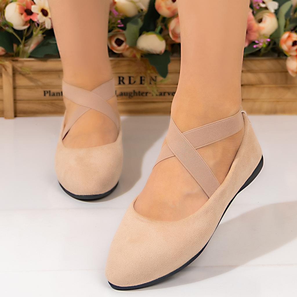 Fashion 2025 New Women Flats Shoes Outdoor Casual Big Size Sneakers Women Elegant Ballet Loafers Fashion Lightweight Shoes for Women