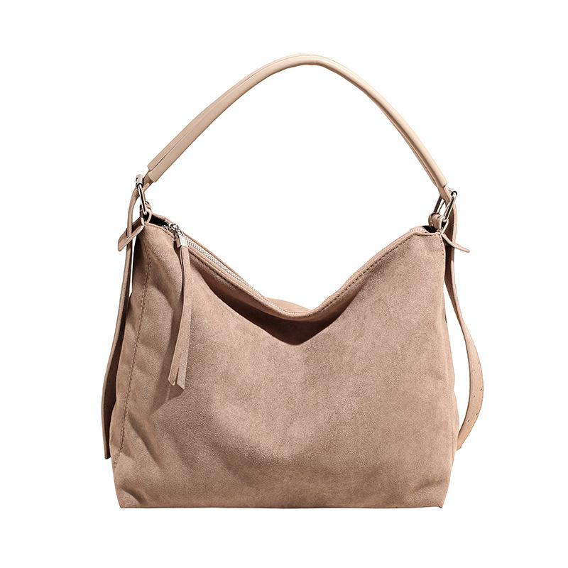 Vintage suede tote bag, new large-capacity versatile commuter underarm bag, shoulder messenger bag.