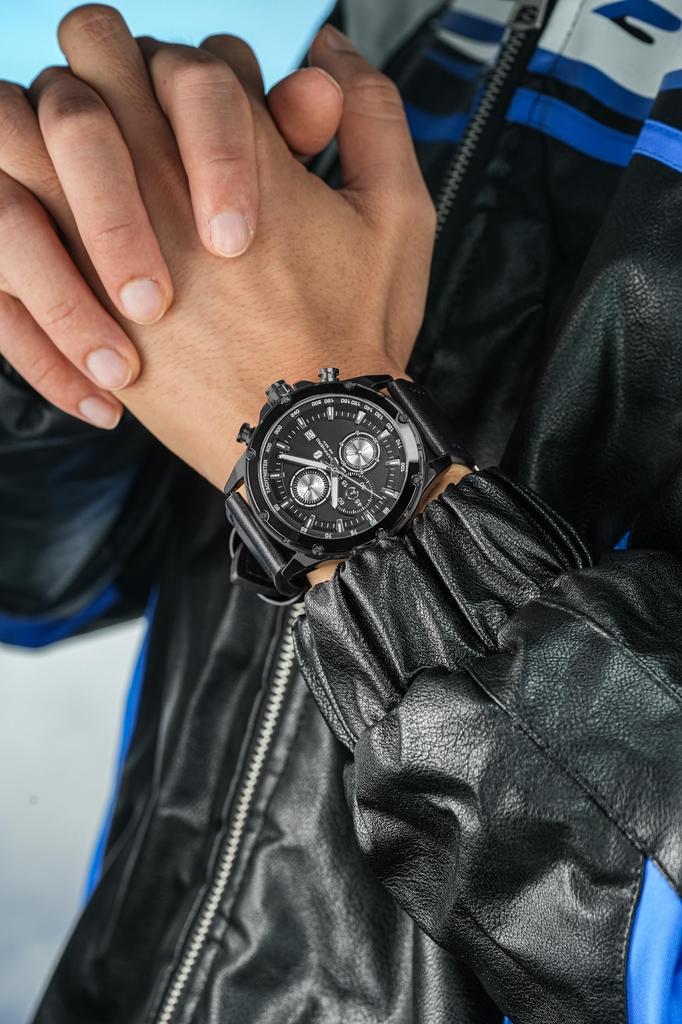 SAPPHERO Analog Quartz 50m Water Luminous Date Artificial Leather Mineral Suitable for Business and Outdoor Black Black Dial Men's Watch, Resistant,