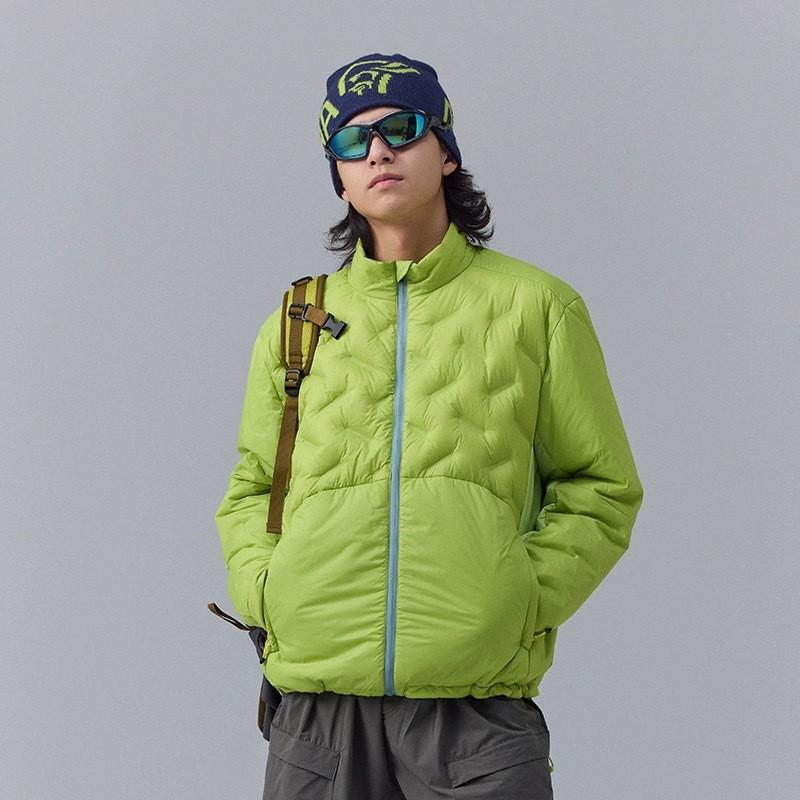 Mens Slim Fit Winter Down Jacket Outdoor Sports Windproof Lightweight Warm Coat
