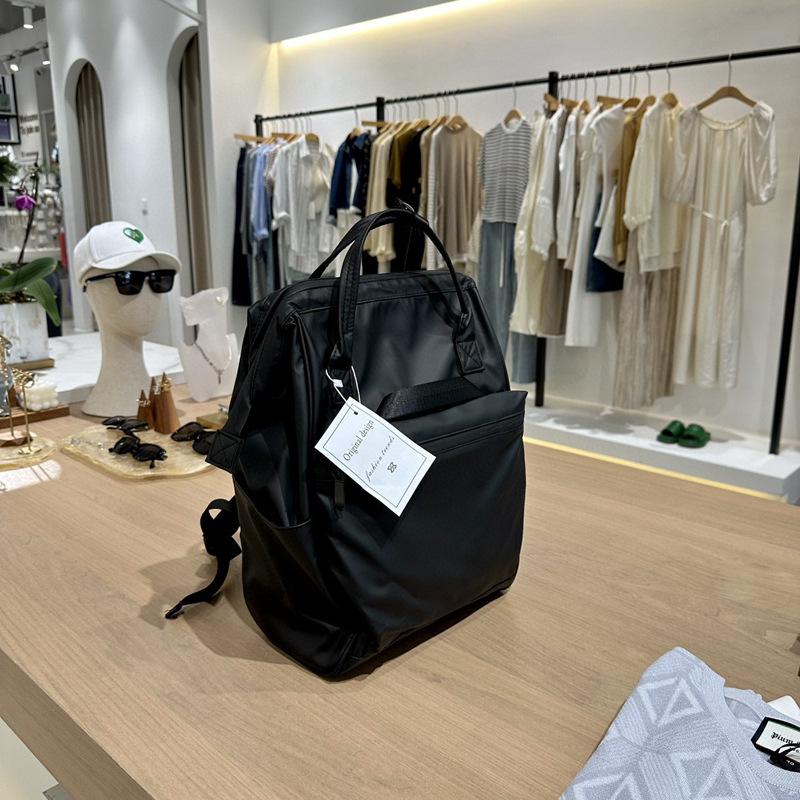 Značka módního návrháře Dámský a pánský batoh Trendy styl Taška na notebook 15,6 palce PU kůže Businessový ruksak Dámská školní taška