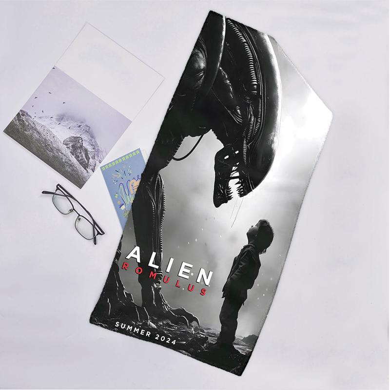 Alien Fashion Beach Towel: Ideal for Summer Adventures Soft, Absorbent and Quick Drying Suitable for Swimming and Bathing