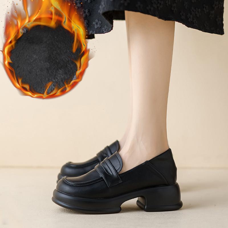 

2025 лето новые черные лоферы на платформе и толстом каблуке, увеличивающие рост, маленькие кожаные туфли, женские лоферы, женское лето 39