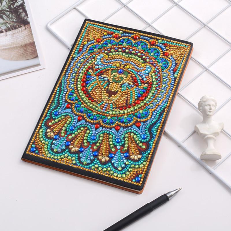 Neues Notizbuch Diamantmalerei Kinder DIY Kreativ Speziell geformter Heller Diamant 50 Seiten Notizbuch Aufkleber Diamant A5 Buch