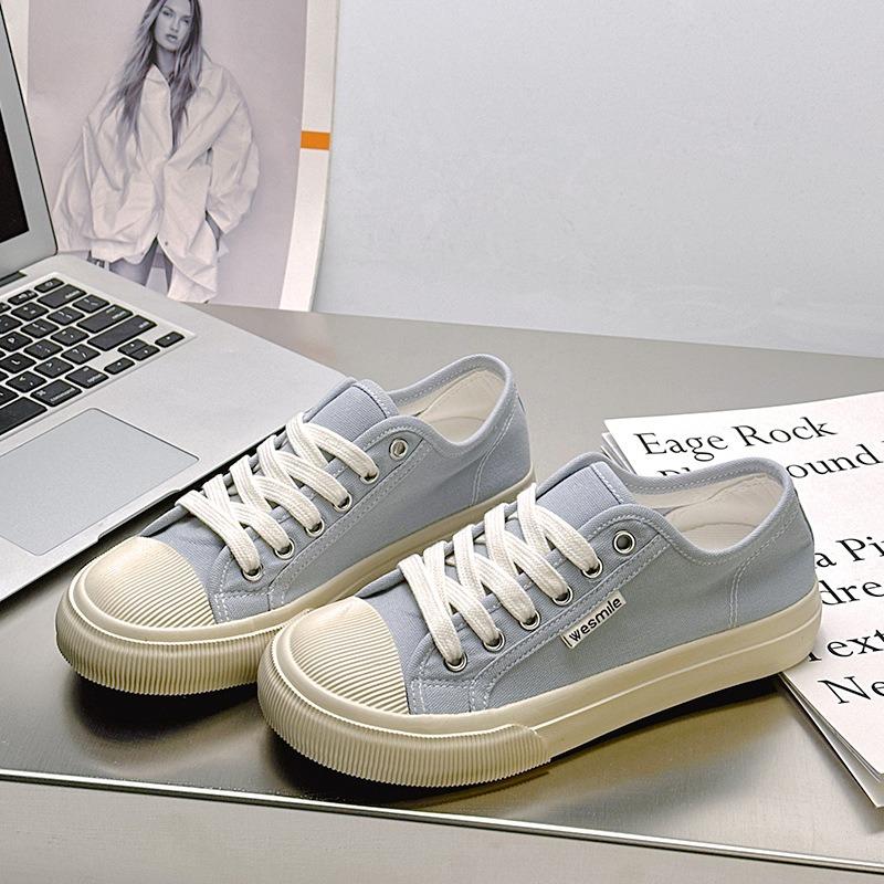 1 Summer new breathable canvas shoes colorful dopamine biscuit shoes versatile and lightweight little white shoes