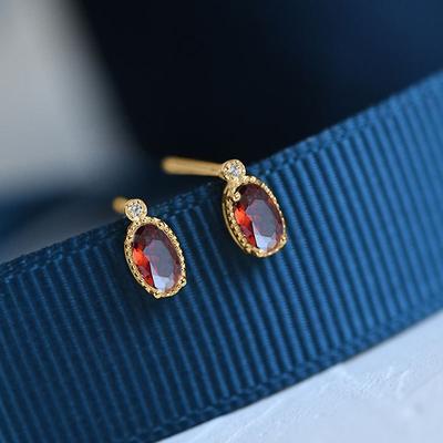 Huitan Delicate Bright Oval Zirconia Stud Earrings Lady Versatile Graceful Accessories for Daily Life Elegant Women Chic