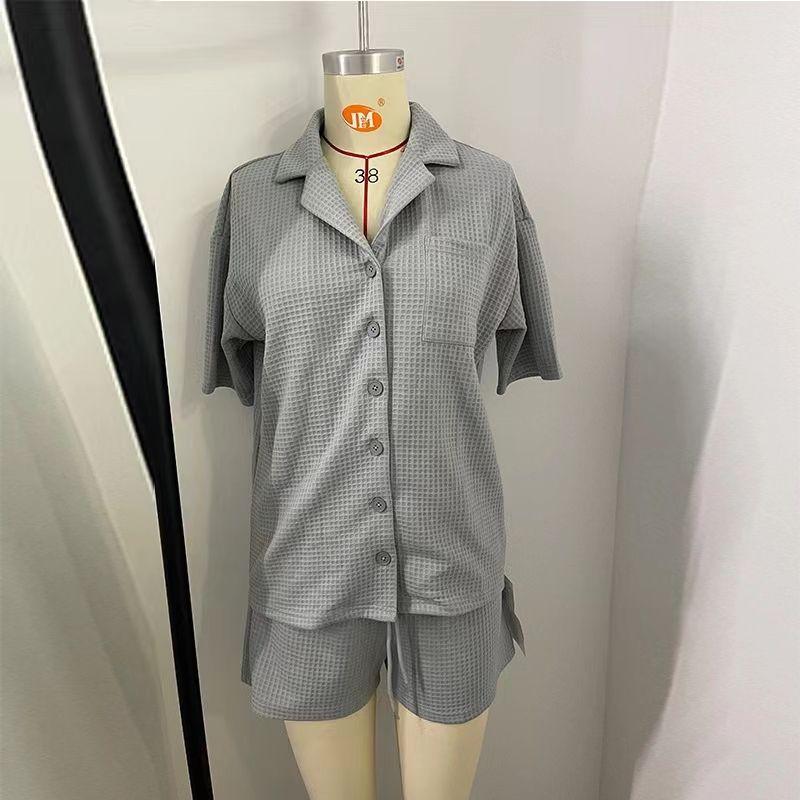 

Fashion Style Summer New Arrival Pure Color Casual Short Sleeve Shirt Shorts Two-piece Set Shirt and Shorts Set Gray S