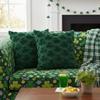 Clover Pattern St. Patrick‘s Day Shamrock Pillow Cover Green Plush Shamrock Cushion Cover Square Pillowcase Holiday