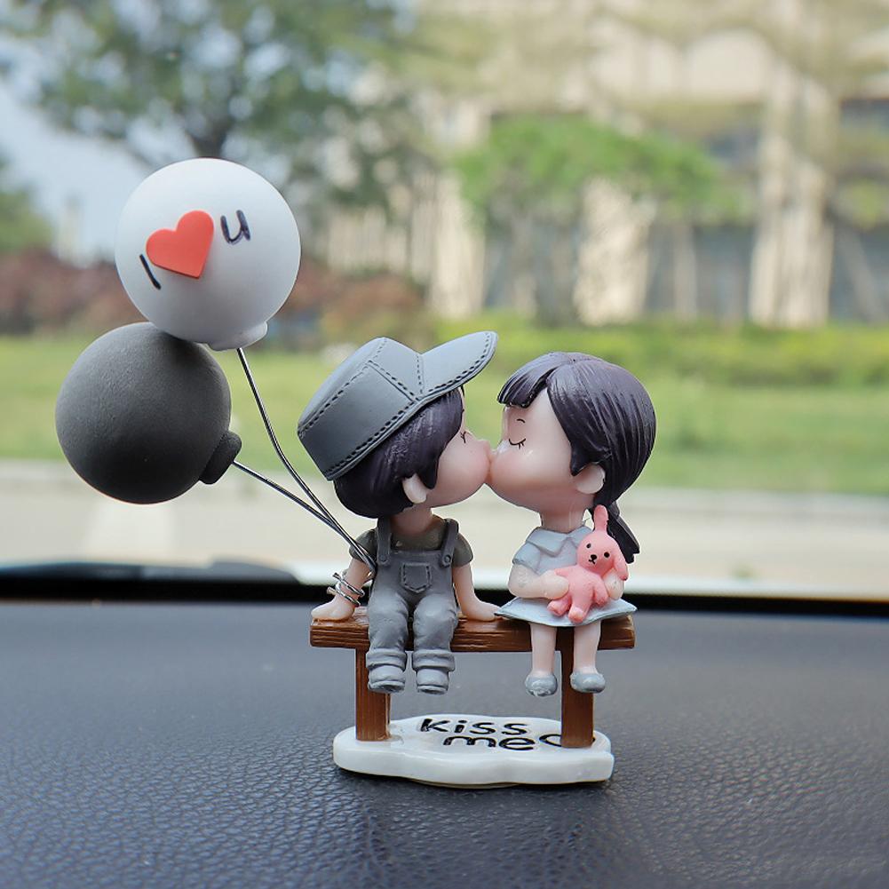 2Pcs/Set Cute Cartoon Couple with Bench Car Dashboard Doll Balloon Ornament Decoration Auto Interior Accessories for Gift