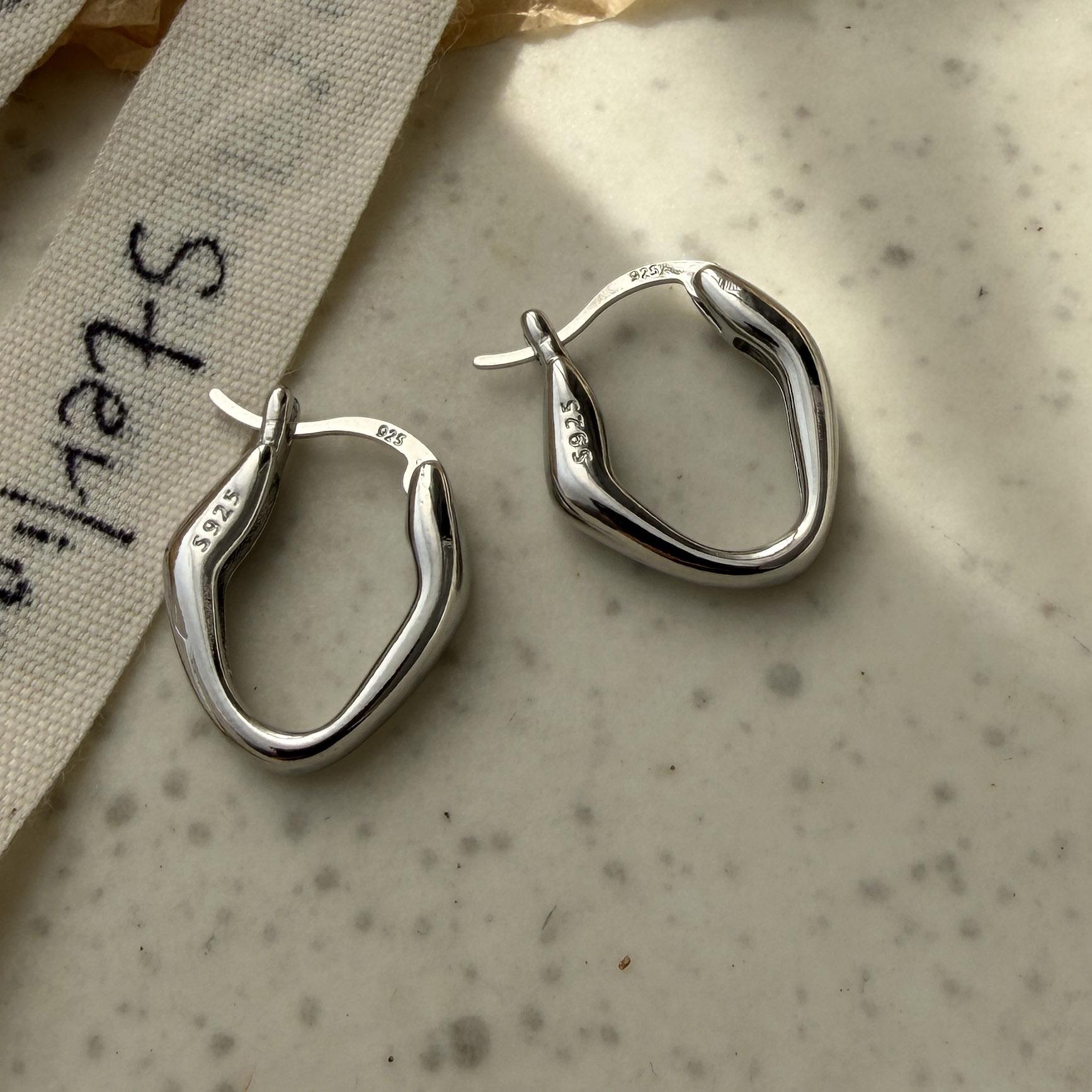 

925 Sterling Silver Vintage Earrings For Women Trendy Simple Gold Oval Earring Jewelry Prevent Allergy Party Accessories
