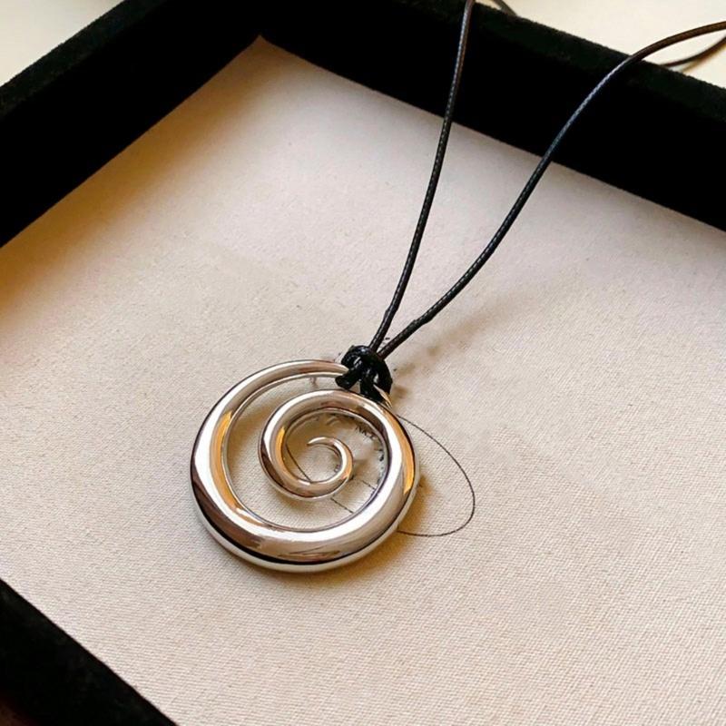 Elegant Autumn Winter Metal Hollow Round Pendant Necklace Adjustable Sweater Chain Alloy Texture Present for Women Girls