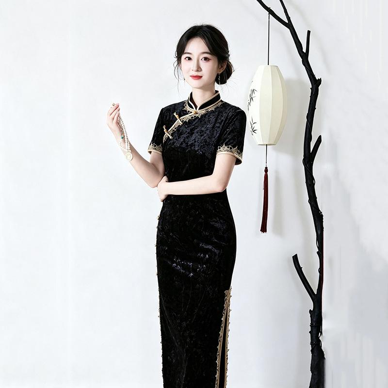 Black velvet national style new Chinese style Suzhou long autumn cheongsam improved young women's high sense daily wear