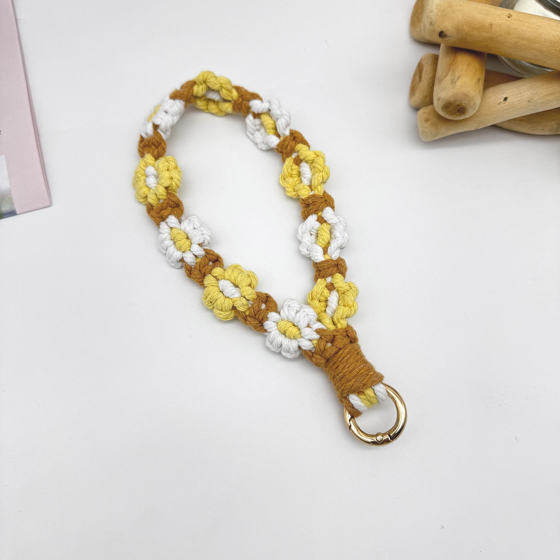 

Handmade Bohemian Keychain Wristband - Elegant crochet floral design, flower keychain, mobile phone wristband жёлтый
