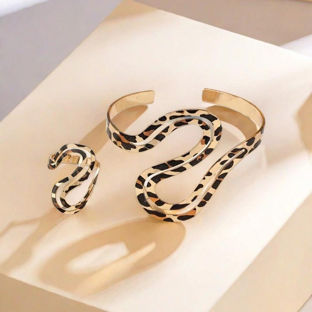 Leopard pattern Irregular Bracelet Ring Ladies Set
