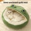 Warm Dog Mattress, Comfortable and Soft Frog Style Cat Bed, Suitable for Small Cats