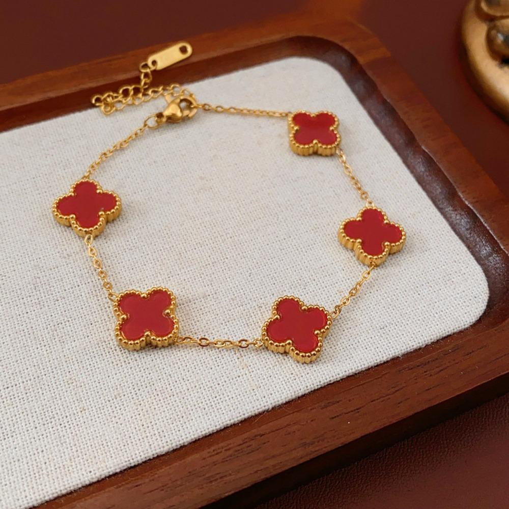 High-end Lucky Four-leaf Clover Bracelet Light Luxury High-end Temperament Hand Jewelry Fashion Design Jewelry