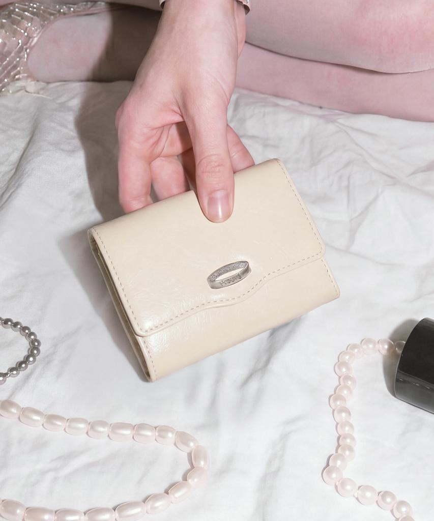 Prouve Pr Flap Wallet - Cream