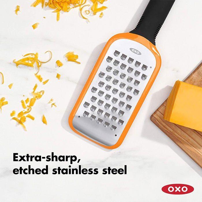 Rape Oxo - 11216100UK - Good Grips Rape epaisse - Rape a fromage ou legumes en acier inoxydable - Jaune