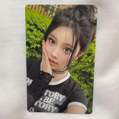 [USED] Illit Bomb Youtube Limited Edition Trading Card Wonhee