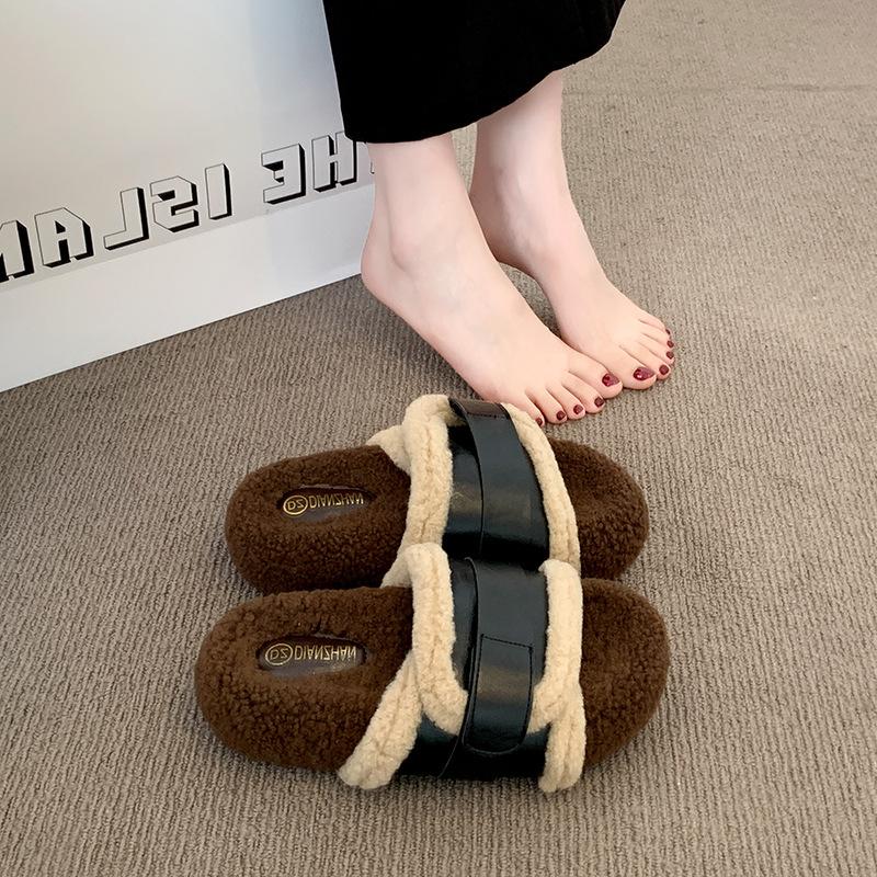 

Thick-bottomed fluffy slippers for women s outer wear 2025 new autumn and winter retro round head velvet belt buckle flat-bottomed slippers 40 чёрный