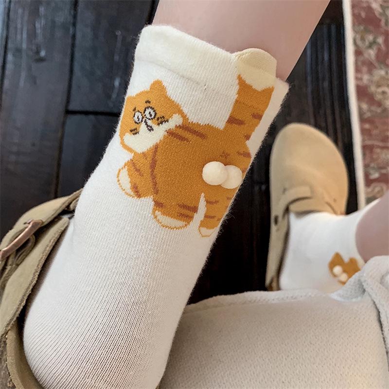 Women's Mid-Calf cartoon Egg Cat Funny Socks, Cute Animal Cotton Socks for Spring/Autumn.