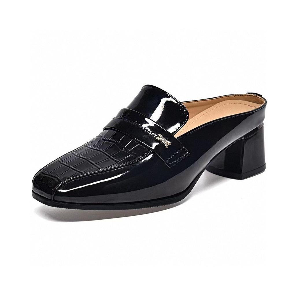 Women's 2024 Summer Chunky Heel Leather Loafer Sandals: Square Toe, Closed Toe, Simple Chic Design.