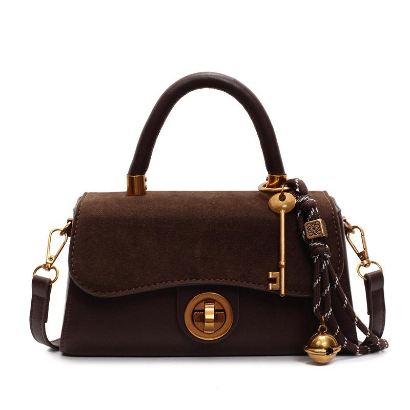 Premium Maillard handbag bag women's autumn retro red shoulder bag commuter messenger small square bag