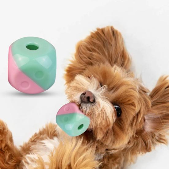 Haustier Leckage Lebensmittel Ball Langlebig Biss Resistent Würfel Form Interaktive Hund behandeln Spender Spielzeug Pet Supplies