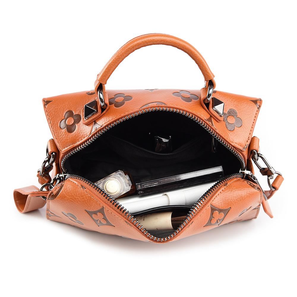 Nouveau Sac Bandoulière avec Sac à Bandoulière pour Femmes en Relief Tridimensionnel, Sac Oreiller Mode en Cuir Souple Grande Capacité, Sac à Main Haut de Gamme pour Femmes