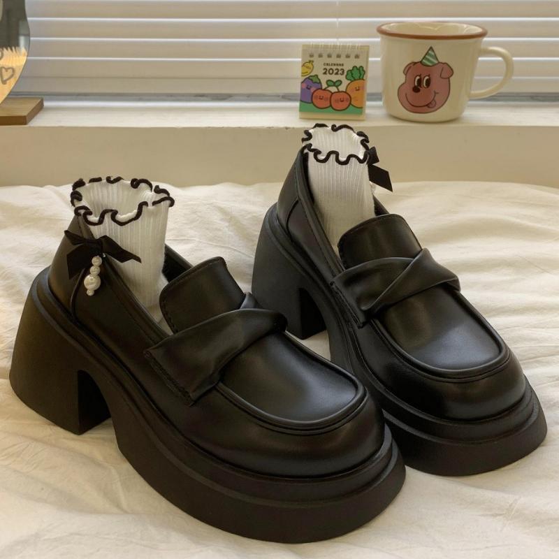 

Женские кожаные туфли на толстой подошве Весна и Осень Высококлассные Французские Ретро Лоферы на платформе Обувь слипоны 39 чёрный