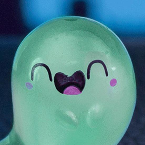 Glow in The Dark Mini Ghost Figures with Box Luminous Small Resin Ghost Figurine Miniature Ghost Garden Decor for Halloween Party Favors