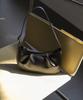 Moiqui Ari Shoulder Bag (Blk)