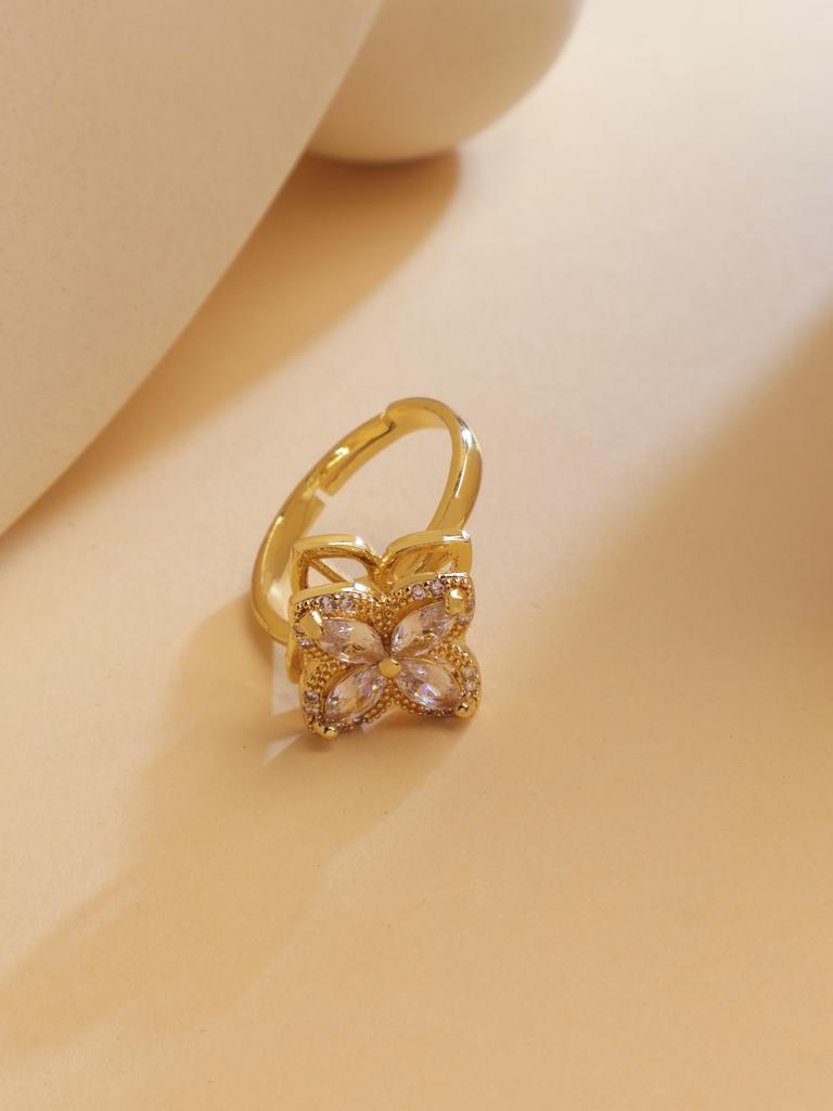 Four‑Leaf Clover Love Rotating Open Ring Adjustable Anti‑Fade Light Luxury Niche High‑End Jewelry