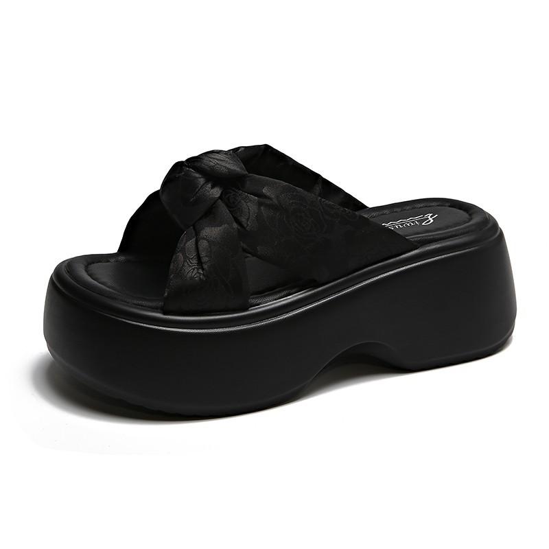 Platform slippers women's summer wear new muffin sandals high heels sandals soft-soled beach shoes