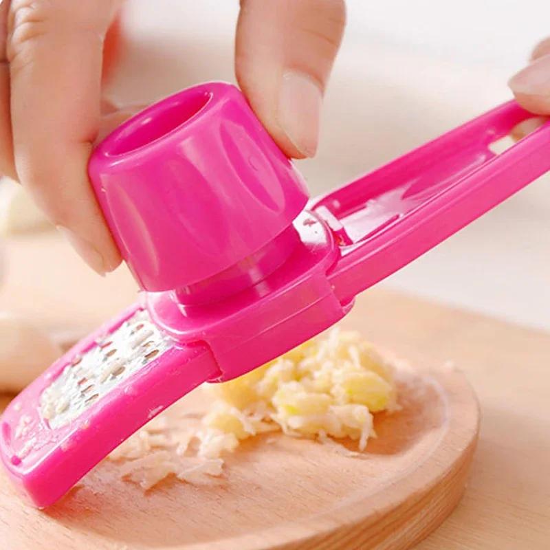 

Garlic Grinding Grater Press Crusher Manual Mincer Chopping Tool Home Masher Kitchen Ginger рожевий