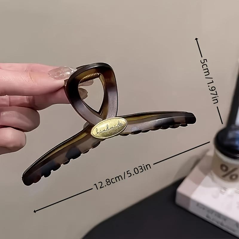 Single Vintage Large Amber Hair Clip with Golden Emblem - Matte Finish Rectangular Plastic Shark Clip for Women Girly Hair Clips